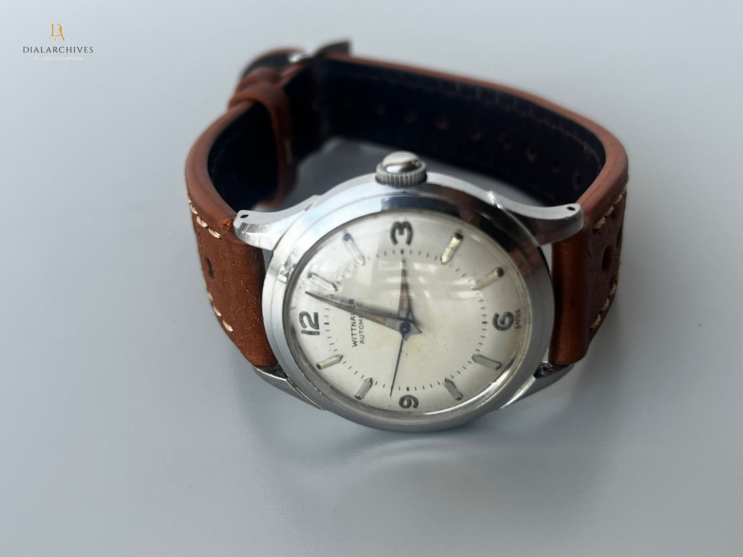 Vintage Wittnauer Automatic Swiss Watch – Cream Dial