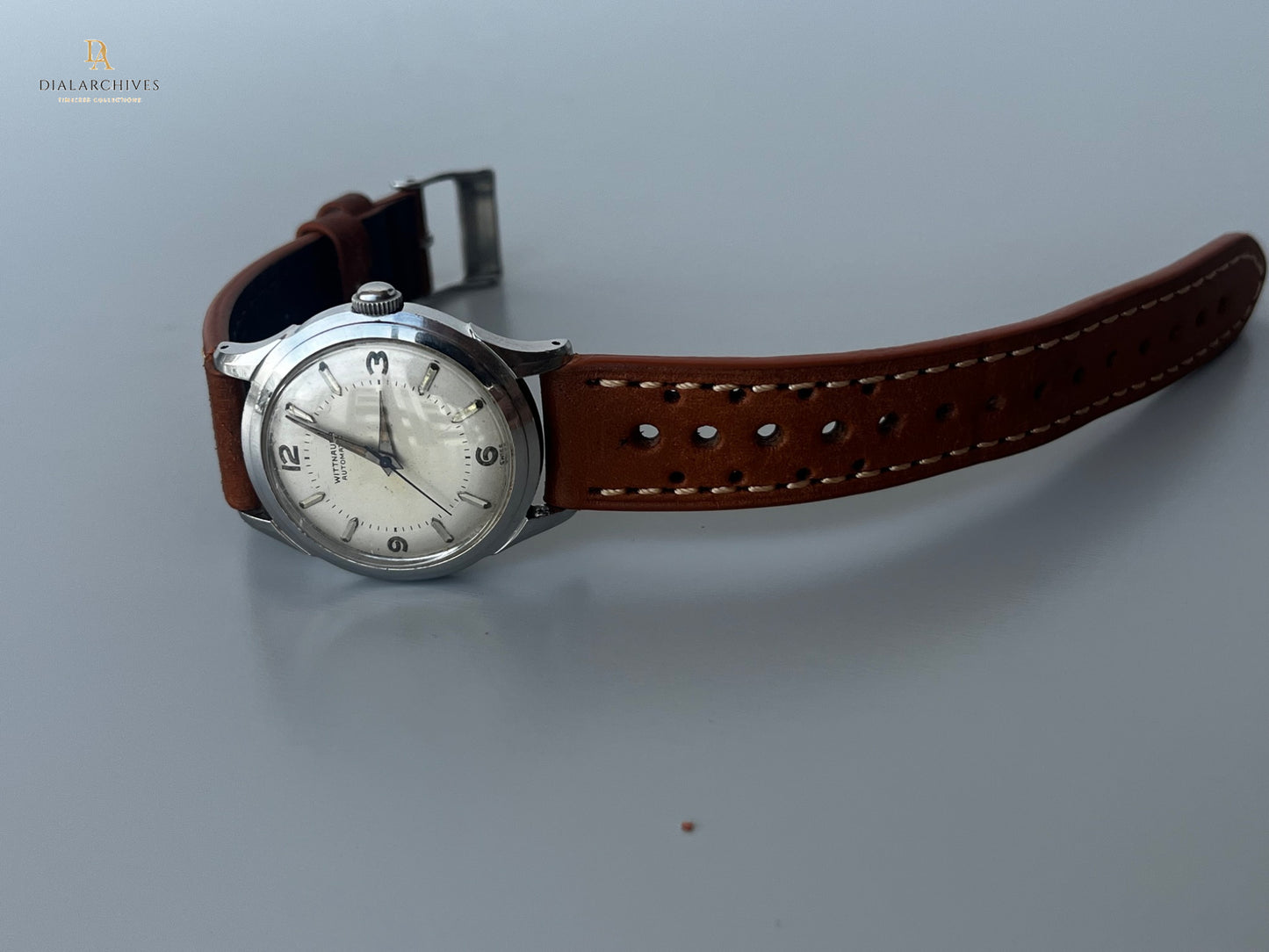 Vintage Wittnauer Automatic Swiss Watch – Cream Dial